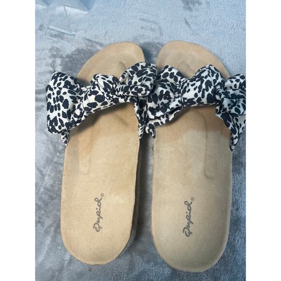 Qupid Leopard Print Bow Sandals - Women's Size 7 - Picture 1 of 7